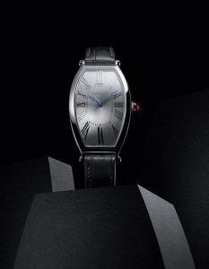 The Cartier Privé with hours and minutes, in platinum.