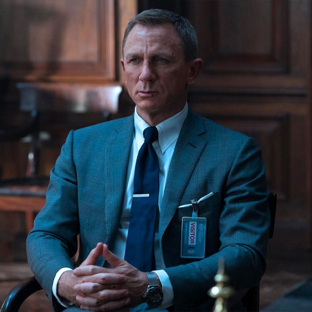 Daniel Craig wearing an Omega watch in No Time to Die movie